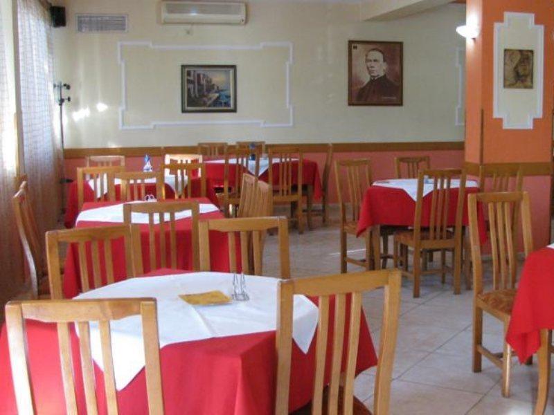 Kolping Hotel Shkodër Екстериор снимка