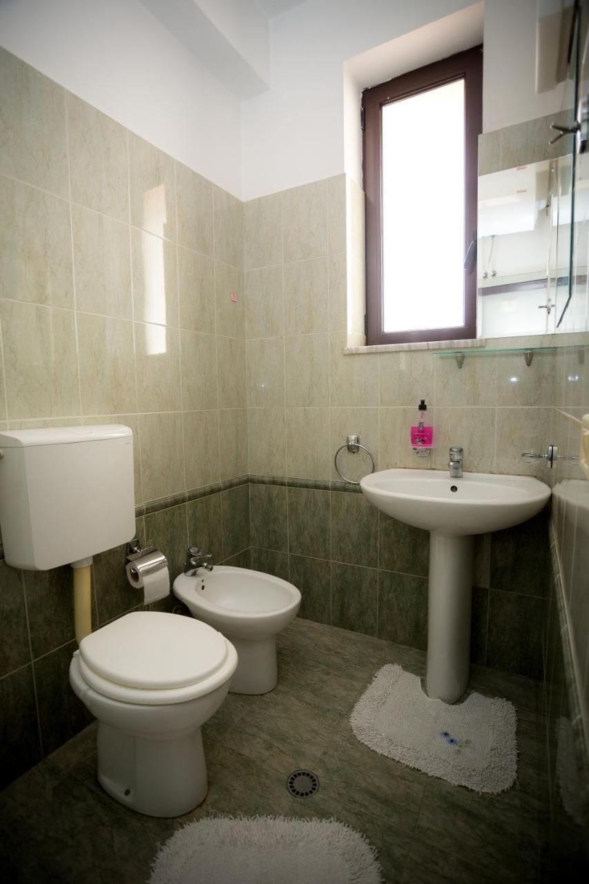 Kolping Hotel Shkodër Екстериор снимка