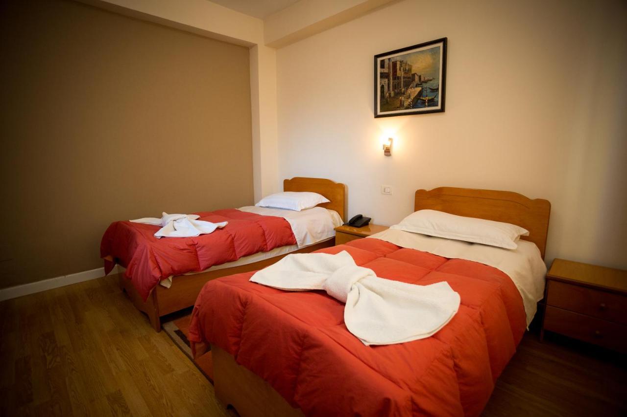 Kolping Hotel Shkodër Екстериор снимка